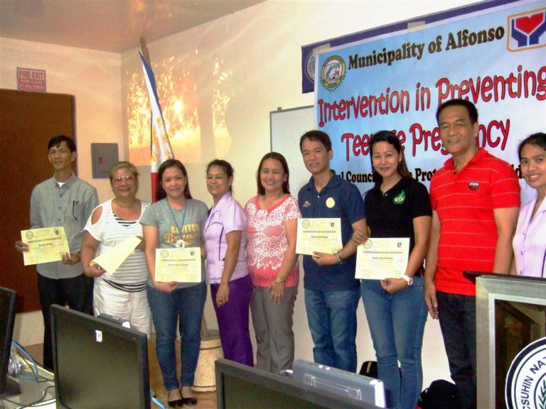 Teenage Pregnancy Seminar at Luksuhin National High School - Rotary ...